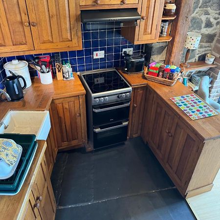 Annie'S Cottage Llanrhaeadr-ym-Mochnant Екстериор снимка